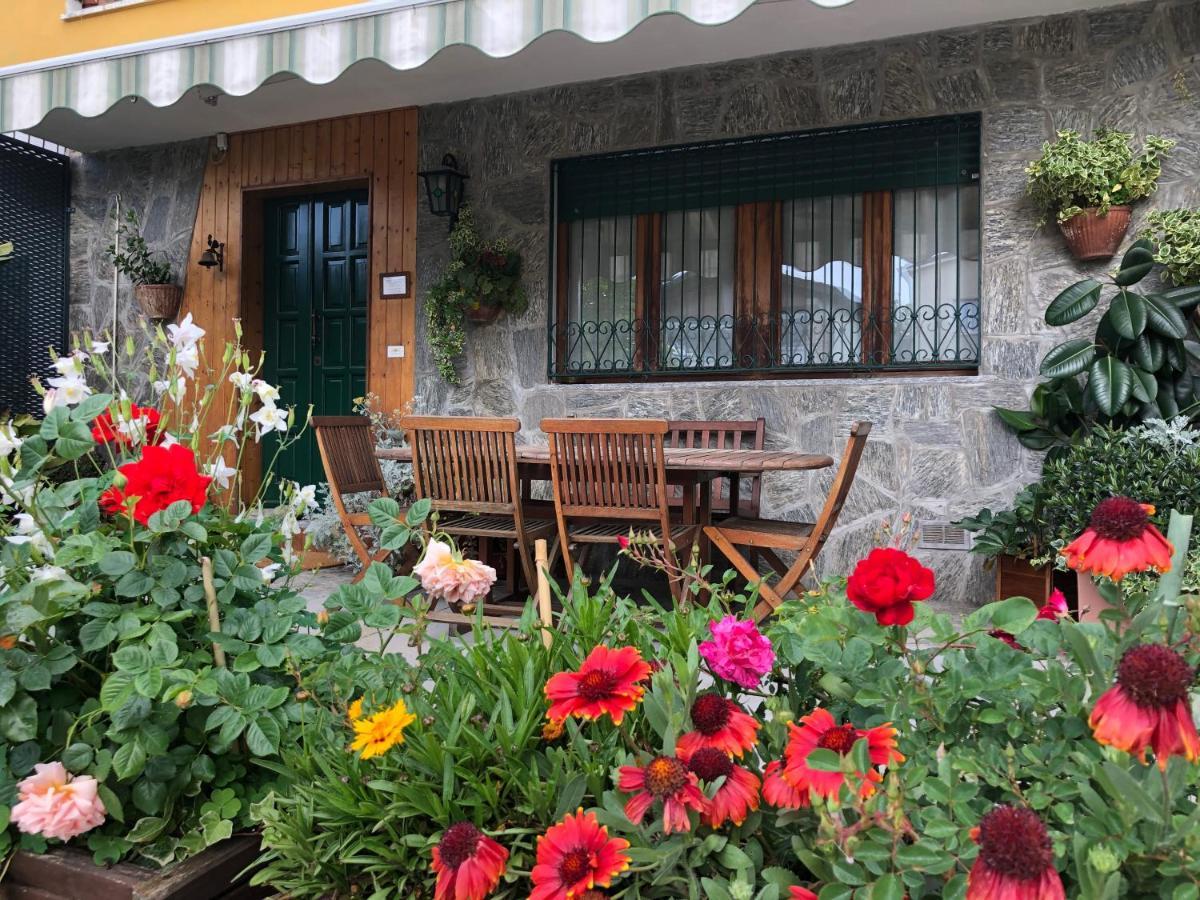 Ca 'D Langa B&B Treiso Exterior photo