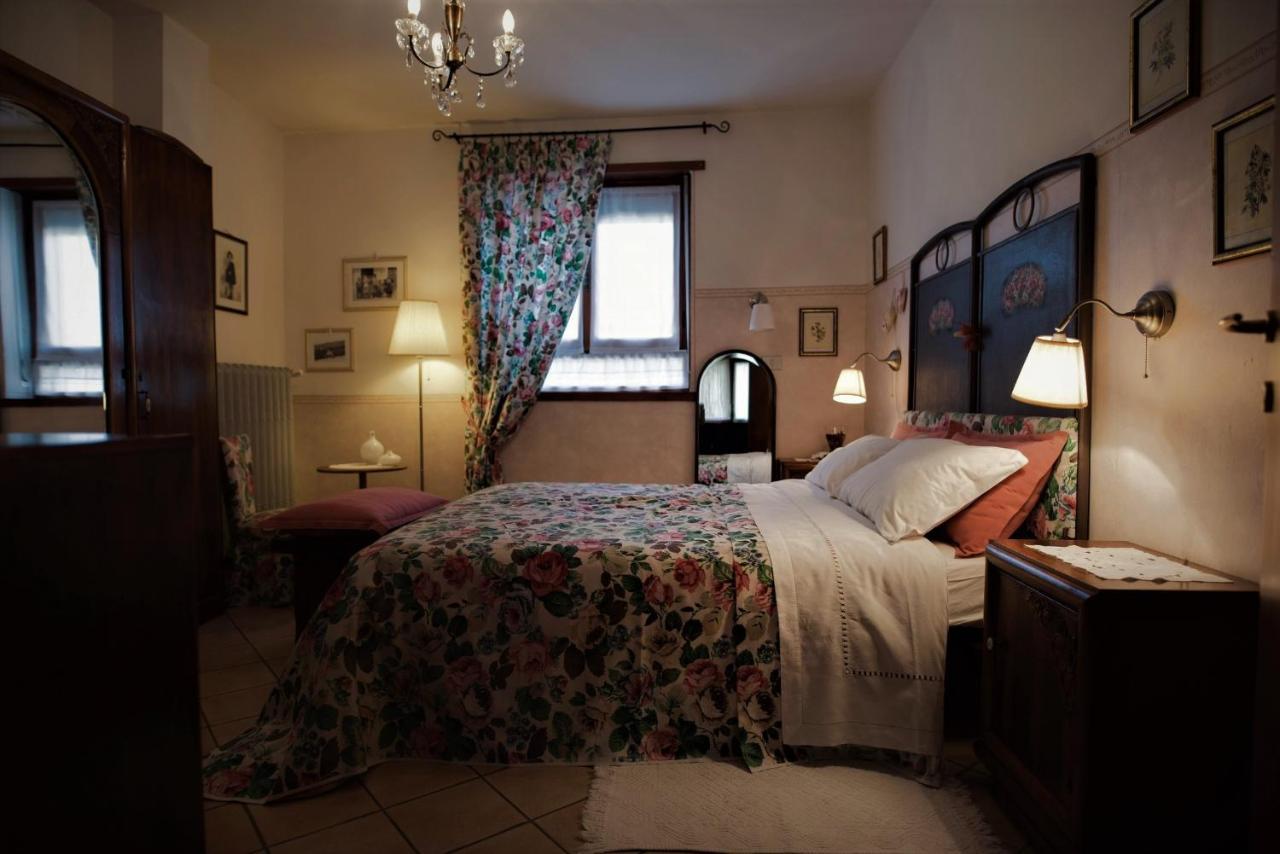 Ca 'D Langa B&B Treiso Exterior photo